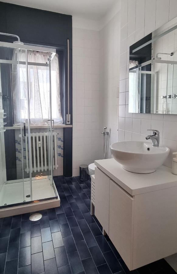 Guesthouse Tree Rooms Industrial Bergamo Kültér fotó